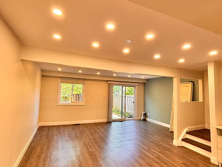 41 Nadia Pl #35 — Photo 4