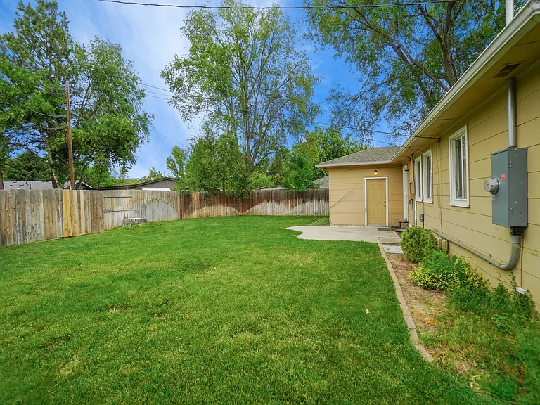 1517 S Chrisway Dr — Photo 29