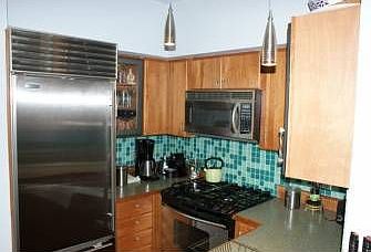 2nd image of 287 8th St #401