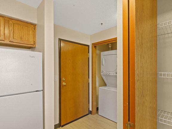 4th image of 221 E Rockwood Blvd APT 515