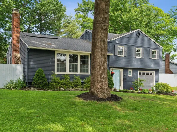 43 Woodfield Road, Portland, ME 04102