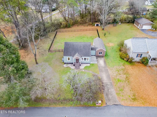 6011 Chalmers Dr, Knoxville, TN 37920