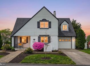 824 Grandview Rd, York, PA 17403
