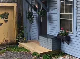 2080 North Rd, Mount Vernon, ME 04352