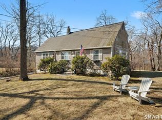 76-1 River Street West, Old Saybrook, CT 06475