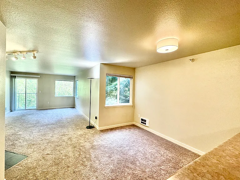 700 Front St S #B208 — Photo 9
