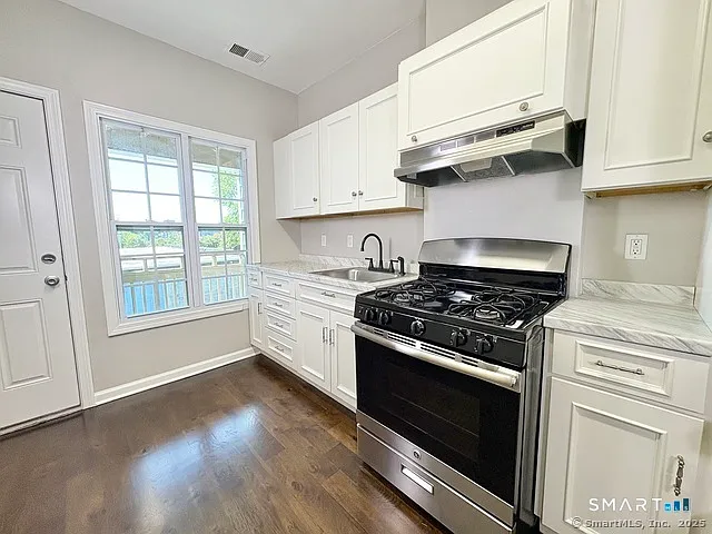 126 Burroughs St #130 — Photo 7
