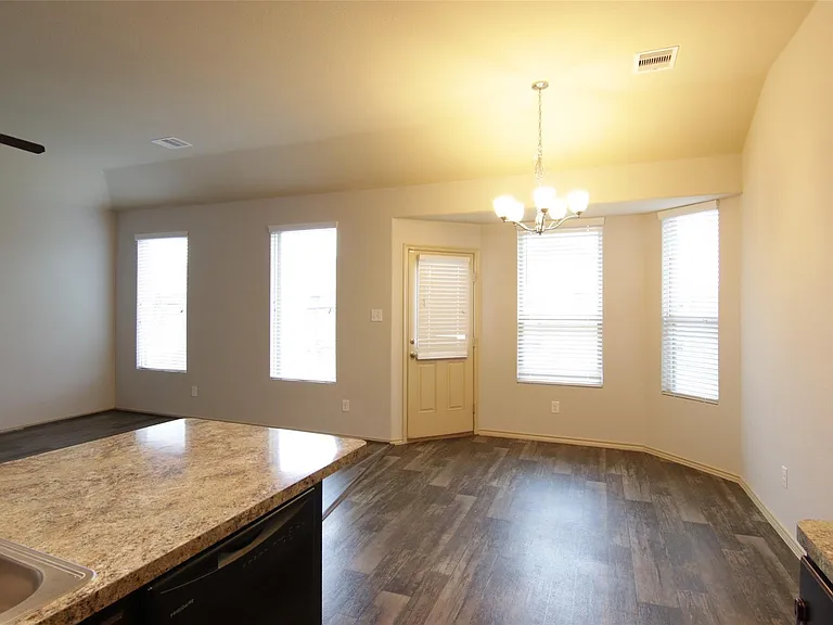 20419 Newcastle Ridge Ln — Photo 14