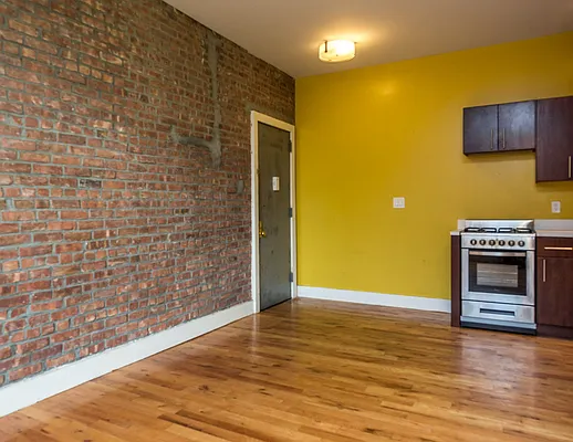 Rented by Nooklyn NYC LLC | media 17