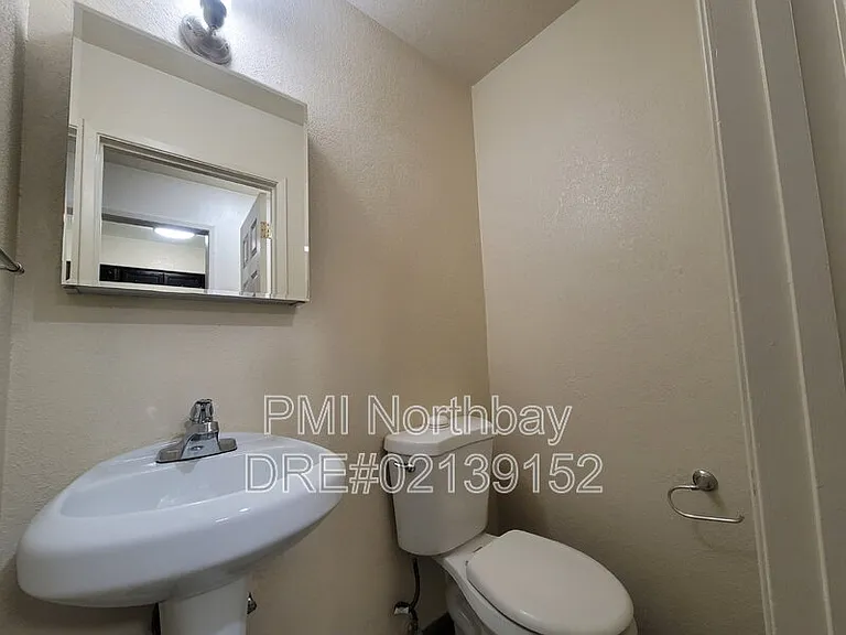 1206 Dana Dr #2 — Photo 12