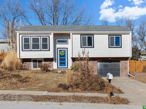 14112 Greenfield Rd, Omaha, NE 68138