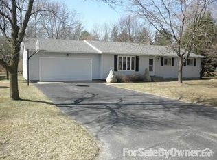541 9th St, Plover, WI 54467