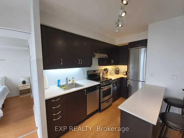 320 Richmond St E #1022 — Photo 4