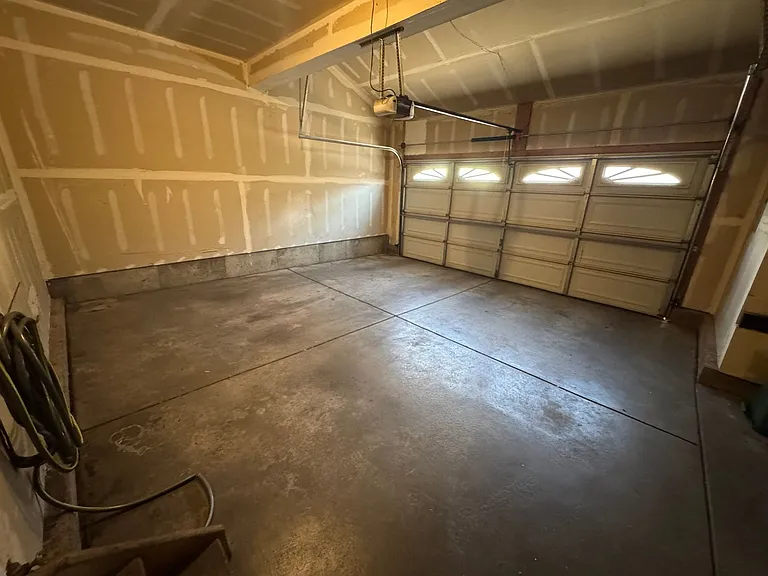 4505 S Auckland Ct — Photo 33