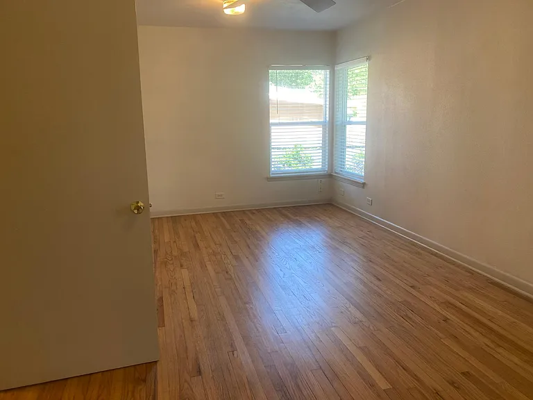 1204 Wiltshire Ave — Photo 13
