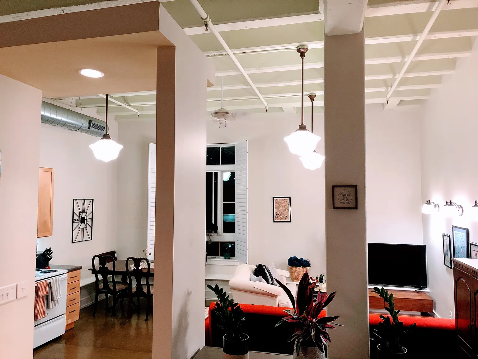 103 W Main St — Photo 2