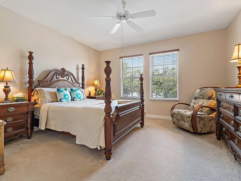 153 Evergrene Pkwy — Photo 32