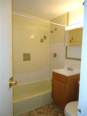 2nd image of 14 Central St #4