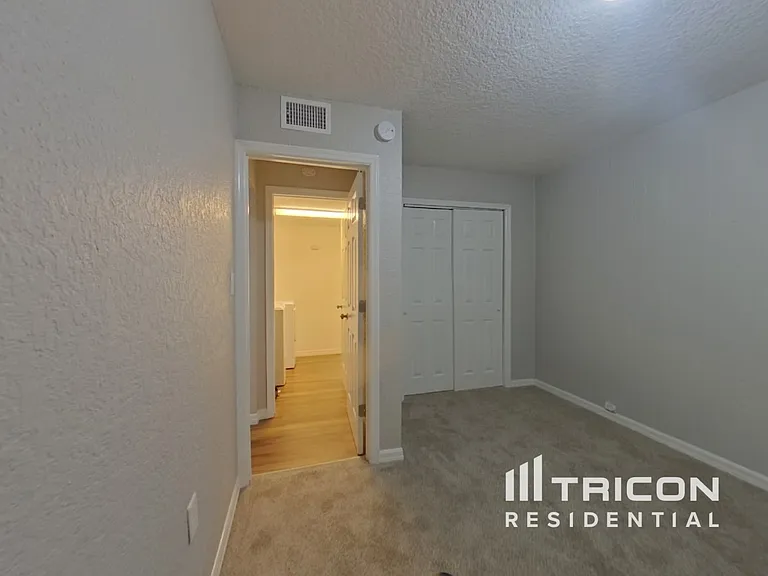 4011 Palm Dr — Photo 10