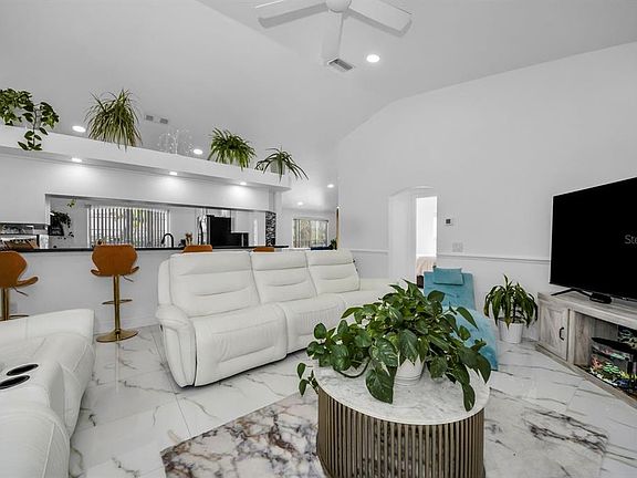 5th image of 5451 Tropic Dr