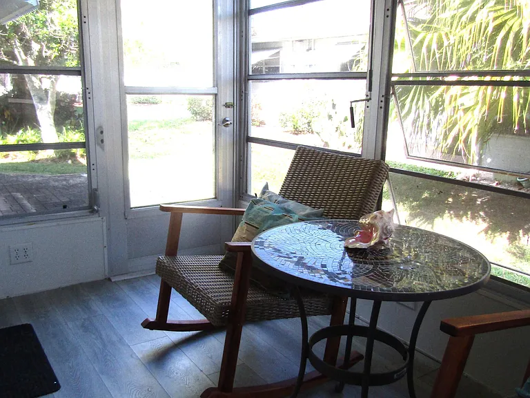 943 Savannas Point Dr #D — Photo 29
