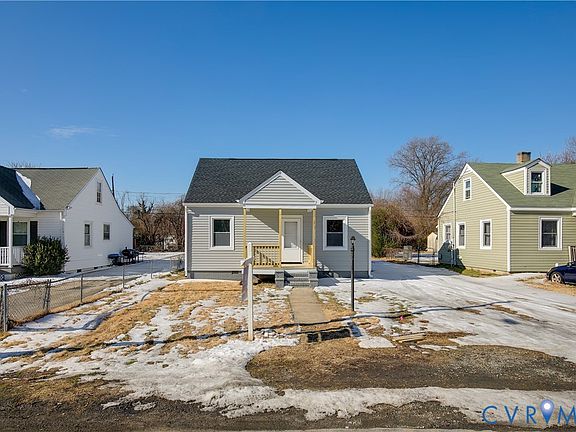 2nd image of 1305 Overlook St