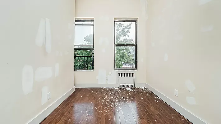 Rented by Friedman Mayer, LREB | media 7