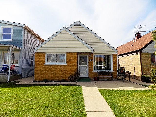 1st image of 1824 N 33rd Ave