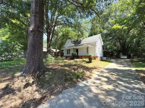 650 Harris St NW, Concord, NC 28025