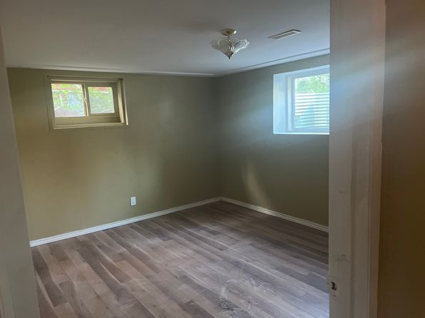 (undisclosed Address), Calgary, AB T2A 1L7