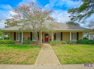 12103 Lake Sherwood Ave S, Baton Rouge, LA 70816