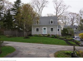 13 Rocky Hill Rd, Cape Elizabeth, ME 04107