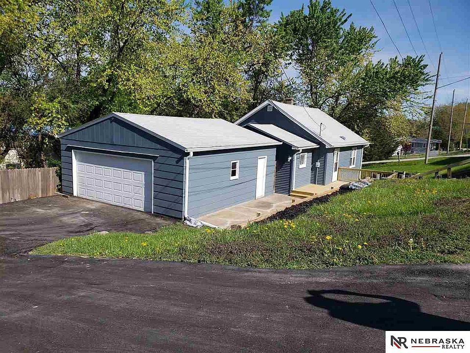 1st image of 2601 Olive St