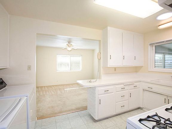 4th image of 5177 Canosa Ave
