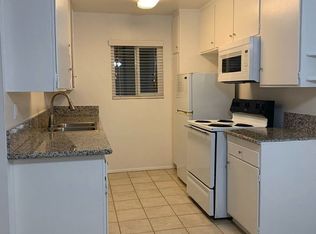 20353 Saticoy St #12A, Winnetka, CA 91306