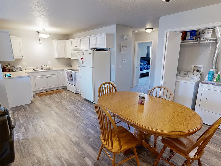 4905 S Tennis Ln — Photo 23