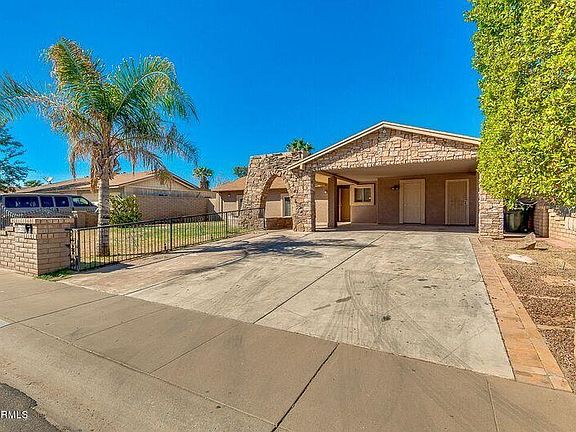 3rd image of 4158 E Burgess Ln
