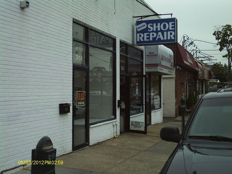 Store Front Retail Space