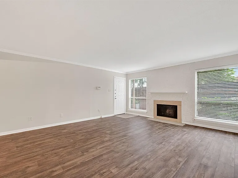 3700 W Clay St #227 — Photo 8