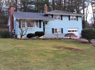 12 Clarke Rd, Tolland, CT 06084