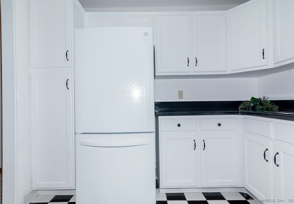 Spring Lake Village 38 Coach Dr Southington CT Zillow