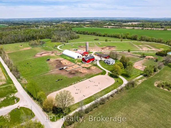 3567 Maple Grove Rd, Clarington, ON L1C 6N2