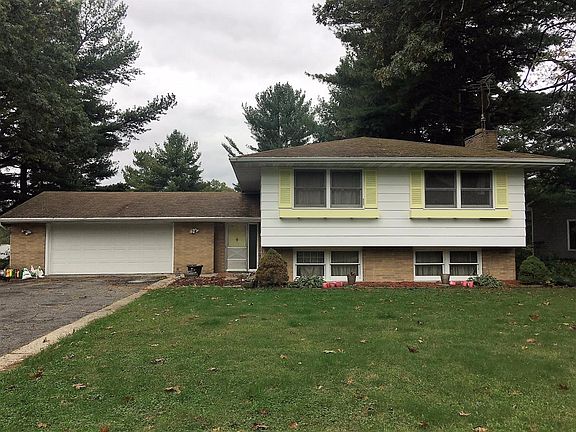 2nd image of 3685 E 32nd Ct