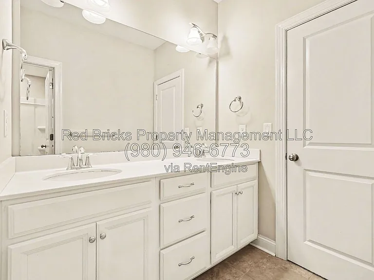 145 Barclay Dr — Photo 29
