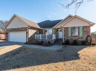 318 N Sawmill Rd, Searcy, AR 72143