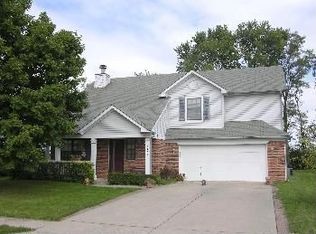 1428 Hunters Ln, Greenwood, IN