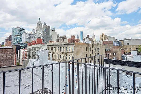 Rented by Genik Group Corp | media 19