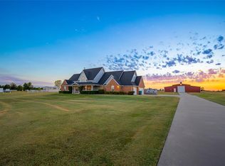 9301 Southern View Dr, Oklahoma City, OK 73165