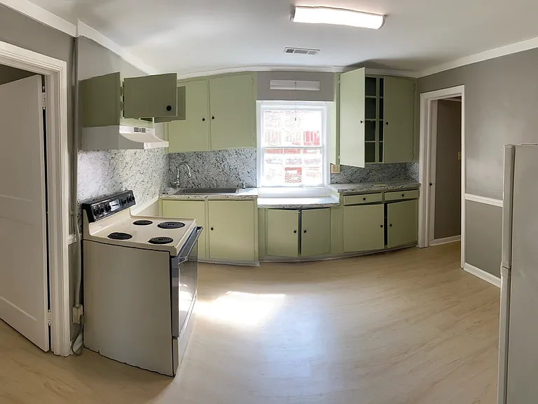 1600 15th Ave #B — Photo 8