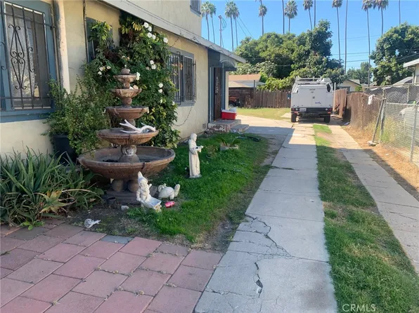 4457 Mettler St, Los Angeles, CA 90011